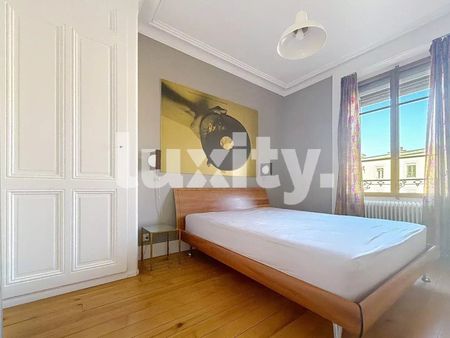 Superb furnished apartment in the heart of Geneva - Photo 4