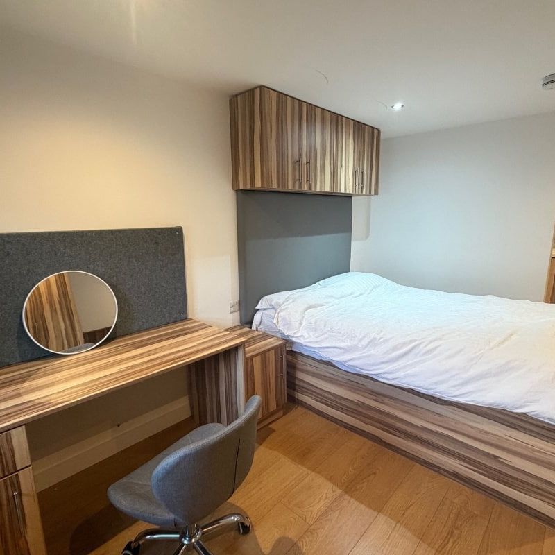 Venn Street - Photo 1