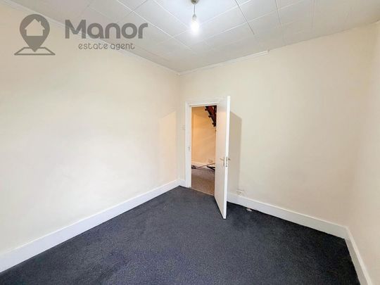 3 bedroom flat to rent - Photo 1