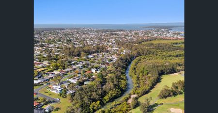 Garden Maintenance Included - Photo 3