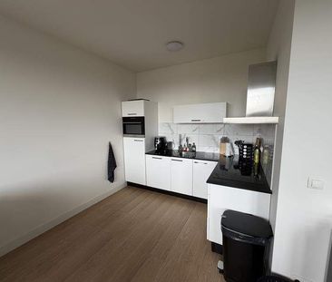 Appartement de 2 pièces rénové Peter Vineloolaan, Bergen op Zoom - ... - Foto 4