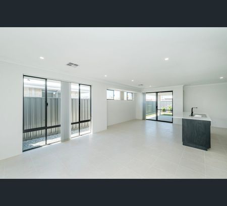 35 Jerdacuttup Loop, Brabham, WA 6055 - Photo 5