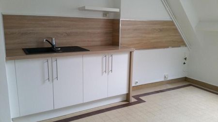 Location Appartement 2 pièces 87m² TOURS 37000 - Photo 3