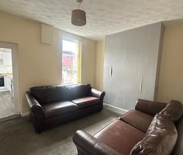 2 bedroom terraced house to rent - Photo 6