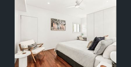 Fully Furnished Beachside Home Only Footsteps From The Sand and Sea - Photo 3