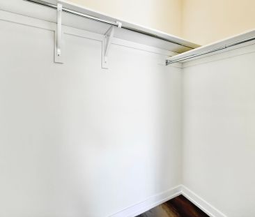 For Lease - 28 Bullata Lane, Richmond Hill, Ontario - Photo 3