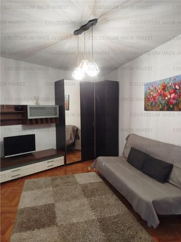 COLOSSEUM: Garsoniera 45m renovat mobilat utilat Centrul Istoric - Fotografie 3