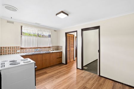 1/9-11 Mines Rd, Ringwood East VIC 3135 - House For Rent | Domain - Photo 3