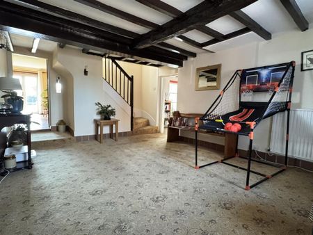 6 bedroom house to rent - Photo 4