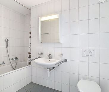 CHARMANT LOGEMENT DE 3.5 PIECES - Photo 1