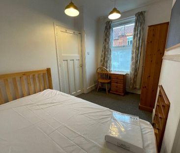 5 bedroom house to rent - Photo 3