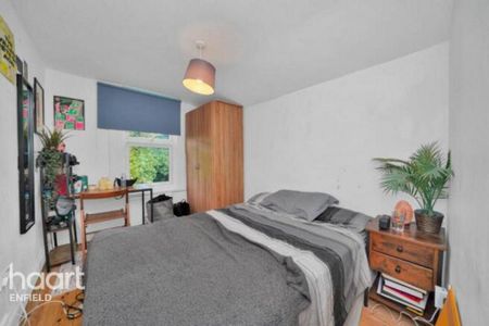 6 bedroom terraced house to rent - Photo 5