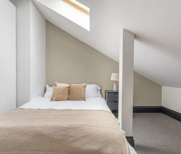 1 bedroom in a house share to rent - Photo 3