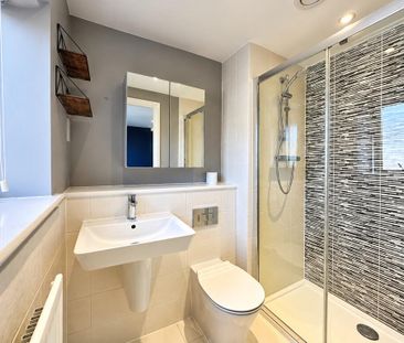 3 bedroom end of terrace house to rent - Photo 6