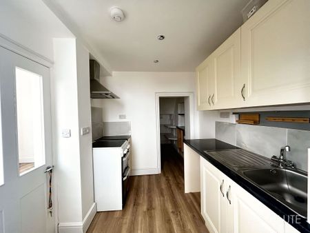3 bed end of terrace house to rent in Paignton, TQ3 - Photo 5