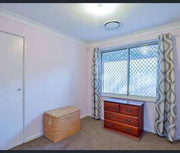 Family Home - Photo 2