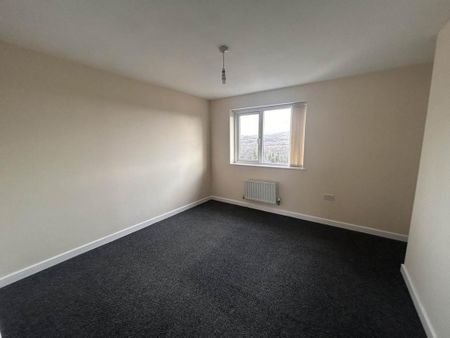 2 bedroom end of terrace house to rent - Photo 5
