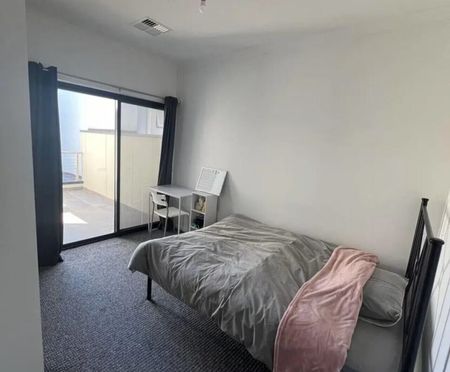 Lightsview - Photo 3