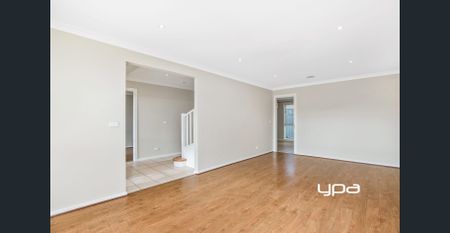 Low Maintenance Family Home - Photo 2