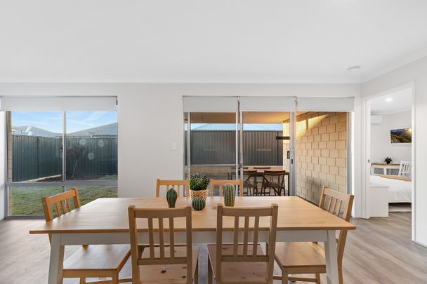 Madora Bay - Photo 1