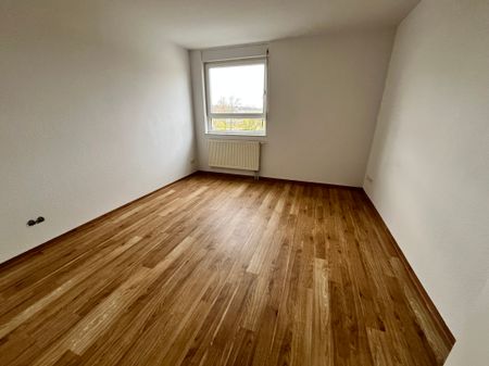 2-Raum-Wohnung, 48,6 m², Balkon, Lift, Bad mit Wanne, separates WC. - Photo 2