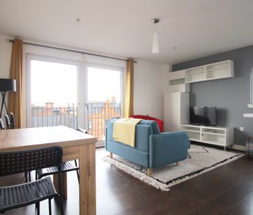 Victoria Road, Govanhill, Glasgow - Photo 2