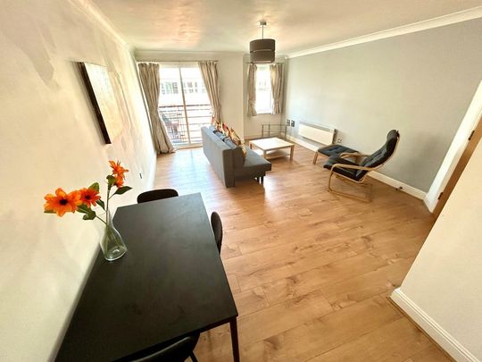 2 bedroom apartment to rent - Photo 1