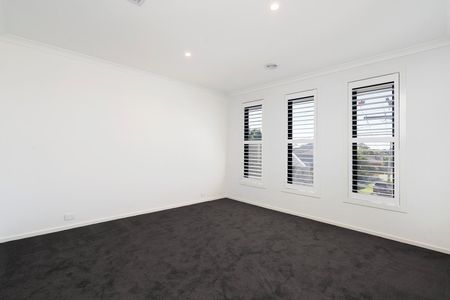 HEART-WARMING FAMILY HOME - Photo 2