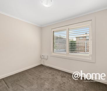 Spacious Family Living - Photo 6