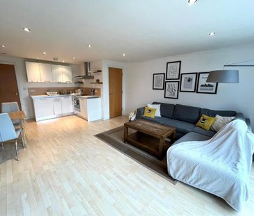 2 bedroom apartment to rent - Photo 2