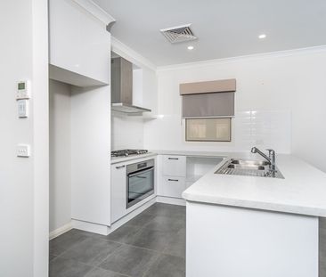 Well Presented Family Home - Photo 6