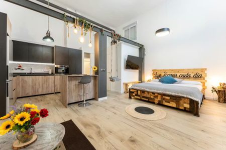 Calle Río Gévora, Málaga, Andalusia 29002 - Photo 2