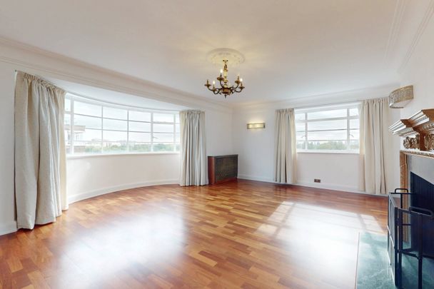 North Gate, Prince Albert Road, NW8 - Photo 1