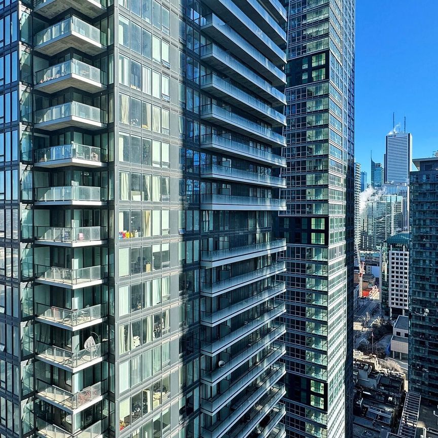 For Lease - 115 Blue Jays Way Unit# 3301, Toronto, Ontario - Photo 1