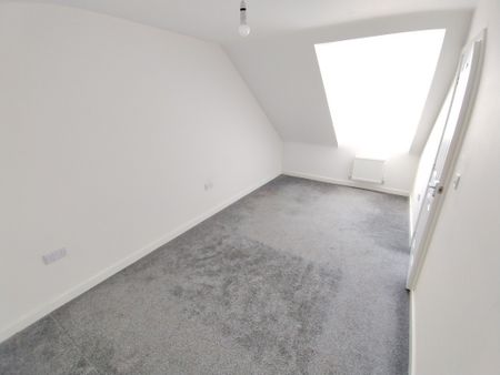 Tangmere Road, Ettingshall, Wolverhampton - Photo 3