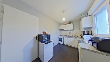 Location Appartement 3 pièces 72m² POITIERS 86000 - Photo 5