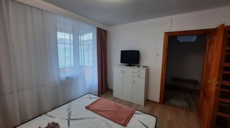 Apartament, 2 camere decomandat, 54 mp, Maratei, de inchiriat, Profi (Alimentara 28) / Gradinita Floare de Colt, Cod 162051 - Fotografie 3