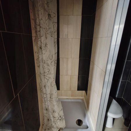 Studio T1 17M² Bruay sur l'Escaut, - Photo 3