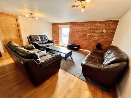 2 bedroom apartment to rent - Photo 5