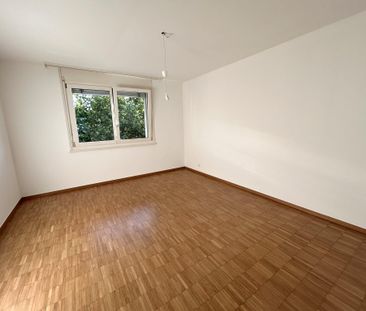 Superb 3.5 room apartment on the 1st floor - approx. 83m2 - Photo 5