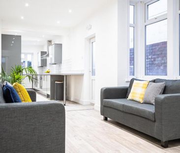 8 bedroom terraced house to rent - Photo 2