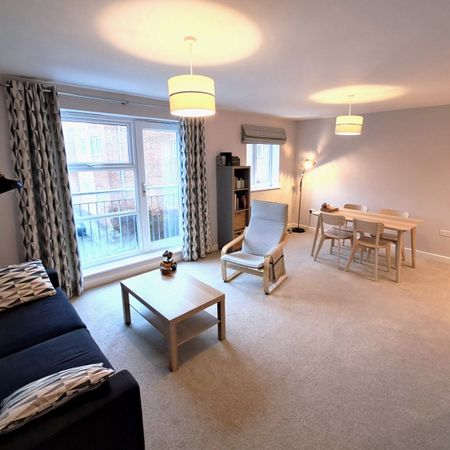 2 bedroom property to rent - Photo 3