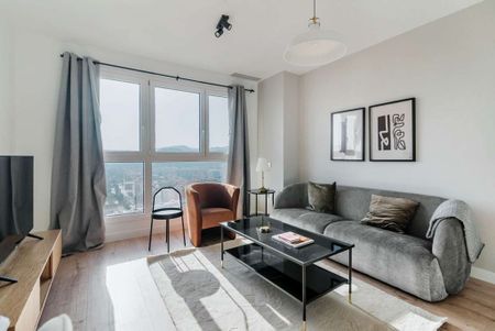 1 room luxury Flat for rent in Málaga, Spain - Photo 4