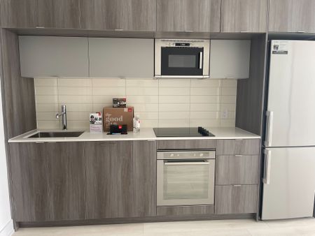 For Lease - 575 Bloor Street Unit# 3510, Toronto, Ontario - Photo 4