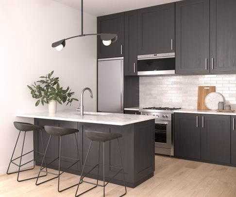 658 Somerset - Photo 1