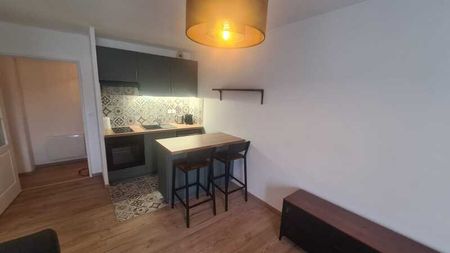 Location Appartement 2 Pièces 38 m² - Meublé - Photo 3