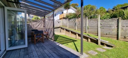 3 bedroom in Totara Vale - Photo 3