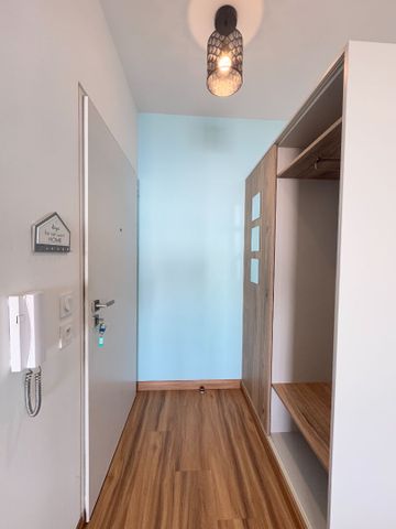 A LOUER - Saint-Denis - Appartement T4 meublé de standing avec vue panoramique au dernier étage - Photo 2