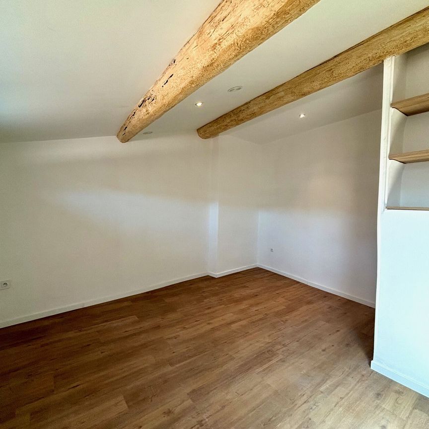 Appartement 1 pièces 26m2 MARSEILLE 7EME 600 euros - Photo 1