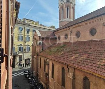 Piazza di Spagna-Terrace: Bright, renovated 1 bedroom, 1 bath flat.... - Photo 1